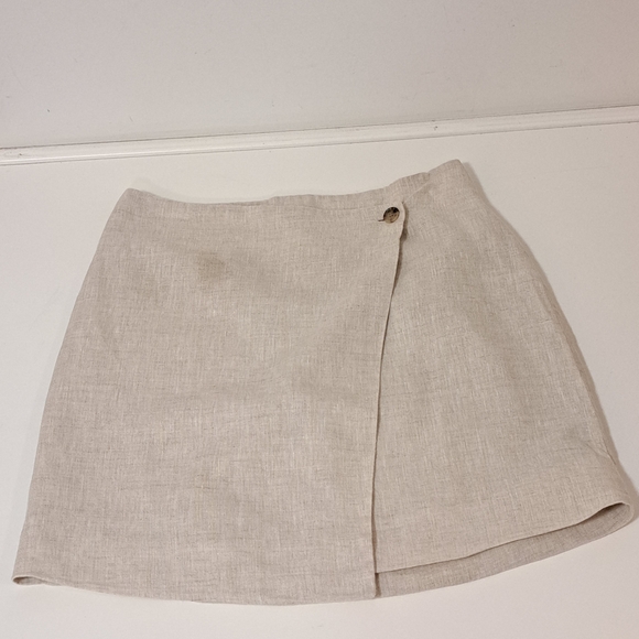 Banana Republic Linen Wrap Cream Mini Skirt Misses Size 4 - Picture 9 of 13